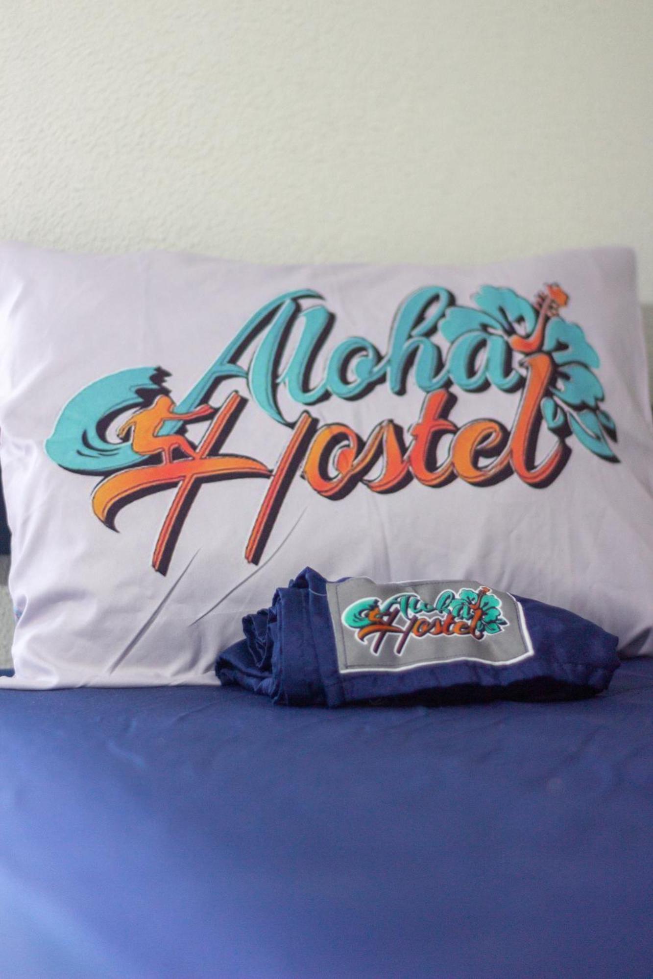Aloha Pinhoes *